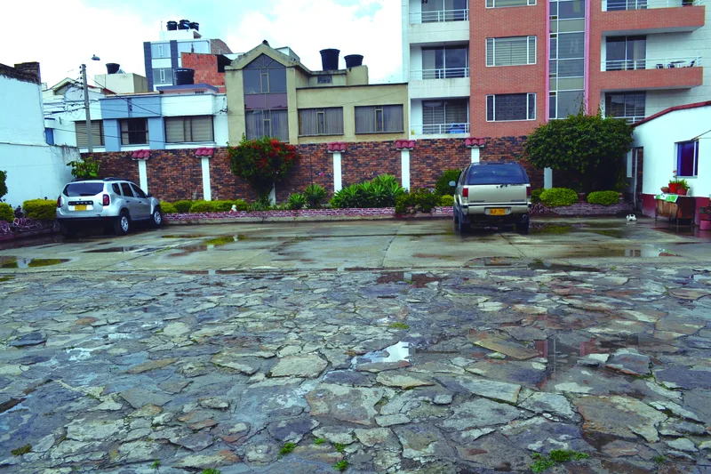 Parqueadero Privado Seguro